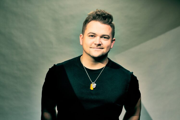 Grammy-nominated artist Hunter Hayes makes his Maui debut
